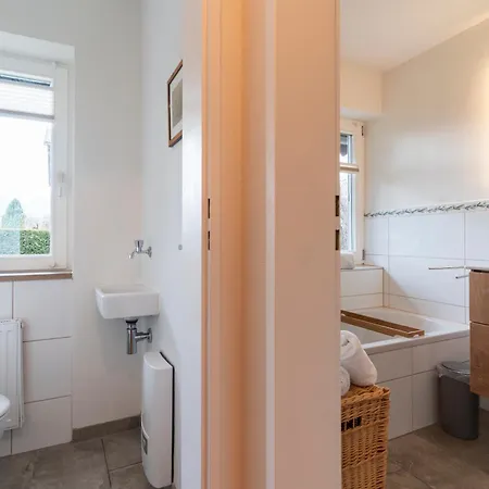 Falter Apartment *